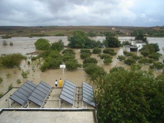 Überschwemmtes Gelände der Nesin-Stiftung